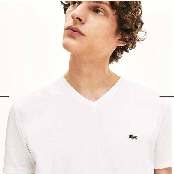 🌸 Lacoste| Mens V Neck Tshirt, size 1XLB - Picture 2 of 11
